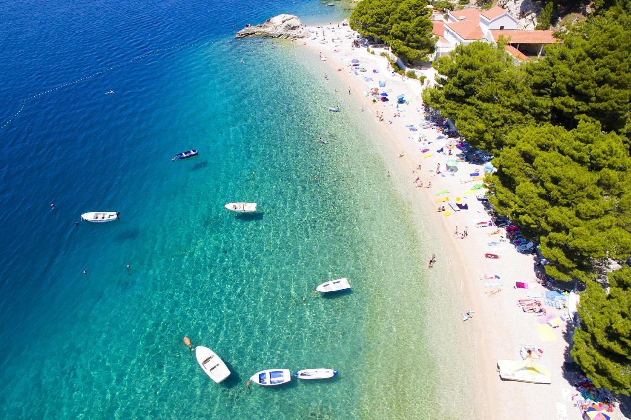 Apartments With A Parking Space Brela, Makarska - 789 Esterno foto