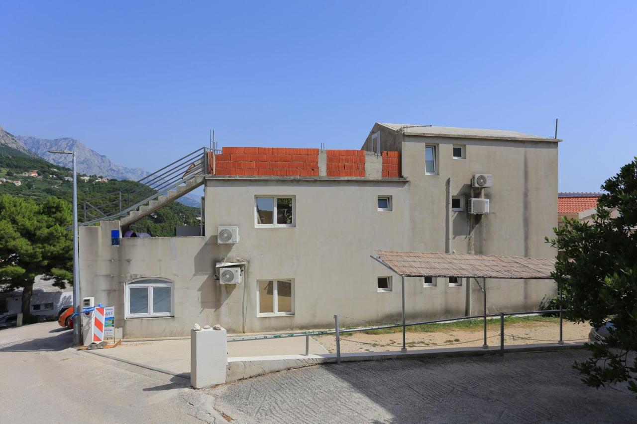 Apartments With A Parking Space Brela, Makarska - 789 Esterno foto