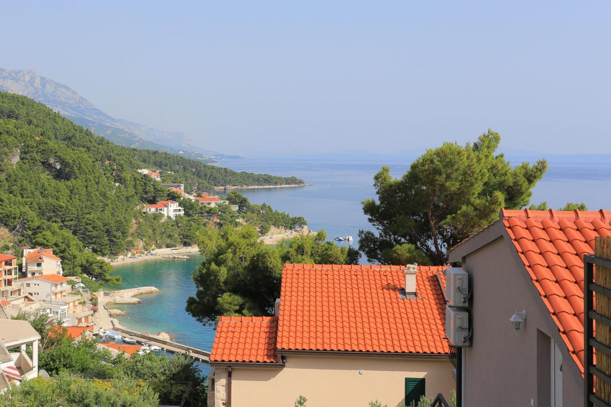 Apartments With A Parking Space Brela, Makarska - 789 Esterno foto