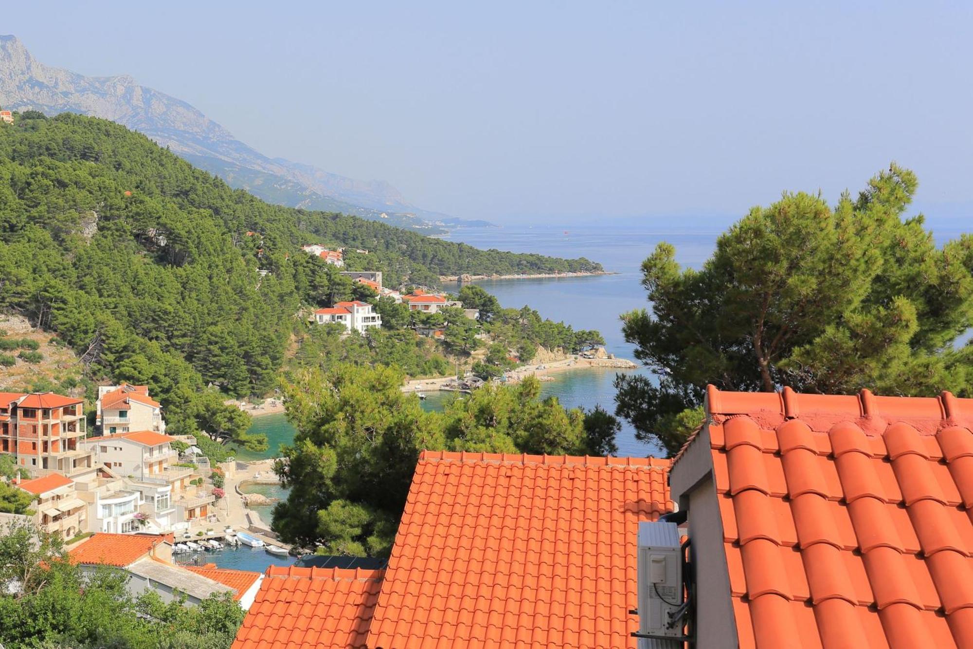 Apartments With A Parking Space Brela, Makarska - 789 Esterno foto